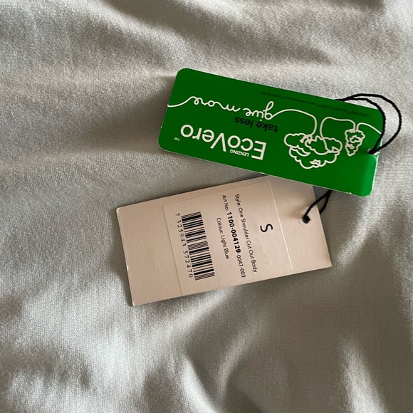 NA-KD One Shoulder Cut Out Body Suit - Picture 8 of 8